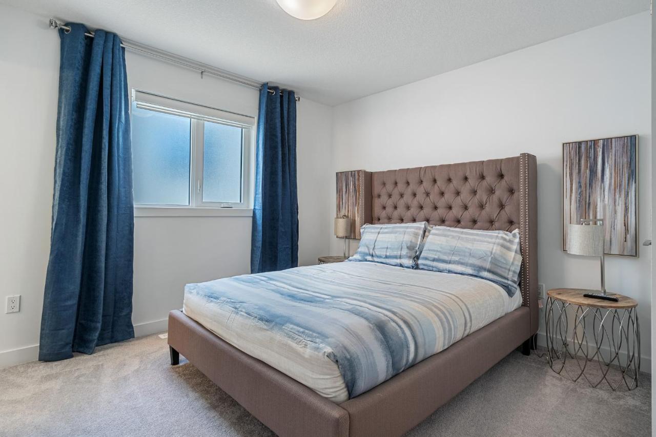 Luxury Spacious Private House Near City Centre YYC Kültér fotó